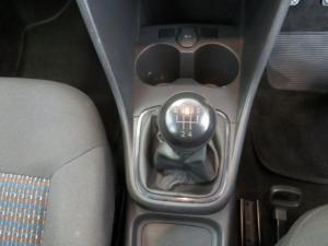 Volkswagen Polo Vivo 1.4 Trendline - Image 12