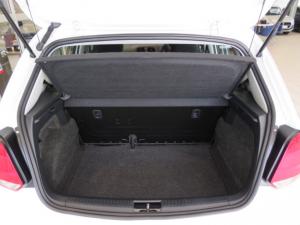 Volkswagen Polo Vivo 1.4 Trendline - Image 21