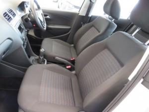 Volkswagen Polo Vivo 1.4 Trendline - Image 7