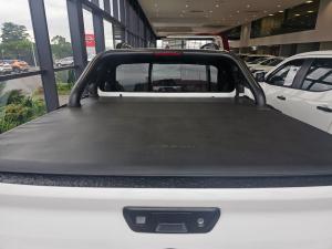 Nissan Navara 2.5DDTI PRO-2X automatic D/C - Image 6