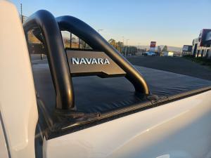 Nissan Navara 2.5DDTI LE/LE Plus automatic D/C - Image 10