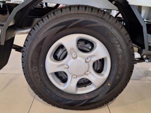 Mahindra Pik Up 2.2CRDe single cab dropside S4 - Image 8