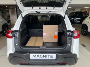 Nissan Magnite 1.0 Move panel van - Image 8
