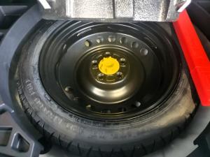 Toyota Corolla Cross 1.8 HEV XS - Image 14
