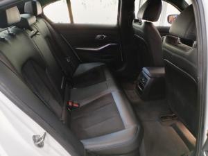 BMW 320i M Mzansi Edition automatic - Image 11