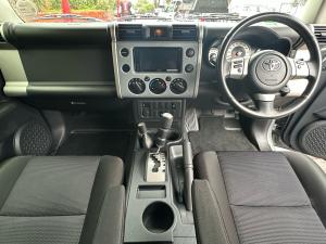 Toyota FJ Cruiser FJ Cruiser - Image 8