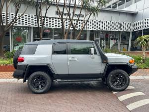 Toyota FJ Cruiser FJ Cruiser - Image 4