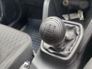 Toyota Urban Cruiser 1.5 XR manual - Image 15
