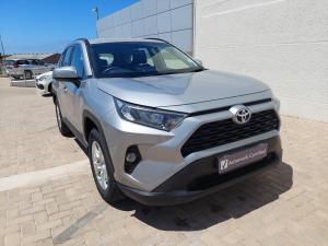 Toyota RAV4 2.0 GX auto - Image 1