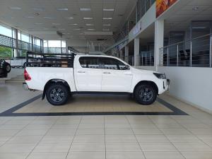 Toyota Hilux 2.8GD-6 double cab 4x4 Raider auto - Image 3