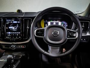 Volvo XC60 T8 Recharge AWD Ultimate Dark - Image 19