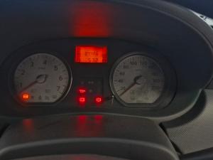 Nissan NP200 1.6i safety pack (aircon) - Image 11