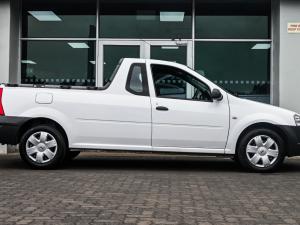 Nissan NP200 1.6i safety pack (aircon) - Image 2
