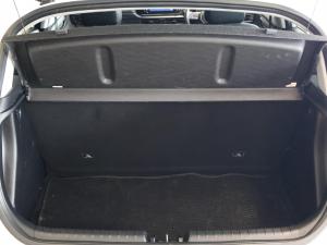 Hyundai i20 1.4 Motion auto - Image 27