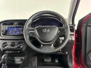Hyundai i20 1.4 Motion automatic - Image 12