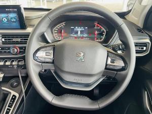 Peugeot Landtrek 1.9TD double cab Allure - Image 11