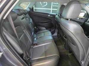 Hyundai Tucson 2.0 Executive - Image 10