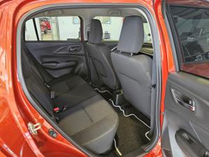 Suzuki Swift 1.2 GLX manual - Image 10