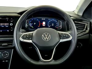 Volkswagen Polo hatch 1.0TSI Life auto - Image 17