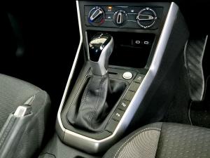 Volkswagen Polo hatch 1.0TSI Life auto - Image 19