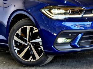 Volkswagen Polo hatch 1.0TSI Life auto - Image 4