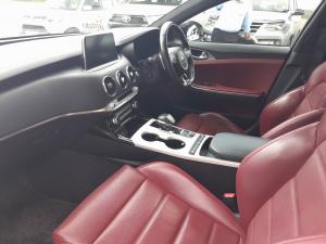 Kia Stinger 3.3T GT - Image 7