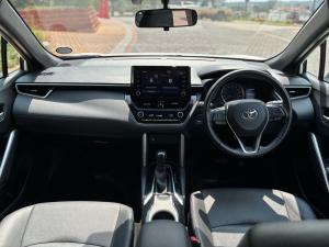 Toyota Corolla Cross 1.8 Hybrid XS - Image 10