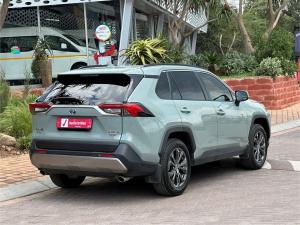 Toyota RAV4 2.5 Hybrid VX E-Four - Image 2