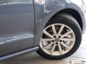 Volkswagen Polo Vivo 1.6 Style - Image 4