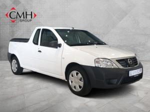 2023 Nissan NP200 1.6i safety pack (aircon)