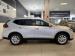 Nissan X-Trail 2.5 4x4 Acenta Tech - Thumbnail 2