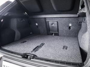 Volvo XC40 B4 Plus Dark - Image 6