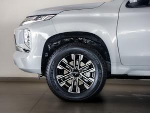 Mitsubishi Pajero Sport 2.4DI-D 4x4 - Image 4