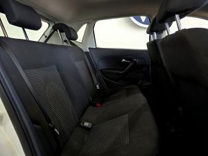 Volkswagen Polo Vivo hatch 1.4 Comfortline - Image 11