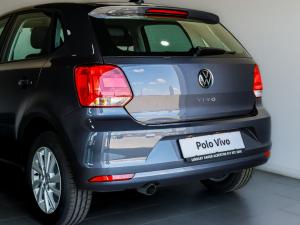 Volkswagen Polo Vivo hatch 1.4 Life - Image 7