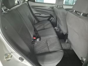 Suzuki Swift 1.2 GL auto - Image 9