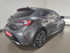 Toyota Corolla hatch 1.8 Hybrid XR - Image 2