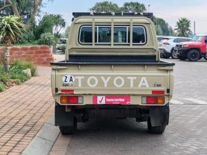 Toyota Land Cruiser 79 4.5D-4D V8 double cab LX - Image 6