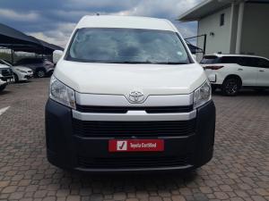 Toyota Quantum 2.8 SLWB panel van - Image 4