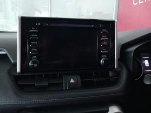 Toyota RAV4 2.0 GX - Image 16
