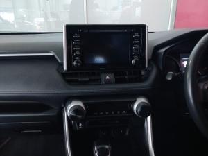 Toyota RAV4 2.0 GX - Image 18