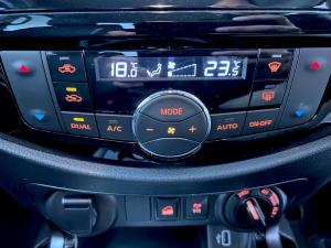 Nissan Navara 2.5DDTi double cab PRO-4X 4x4 - Image 5