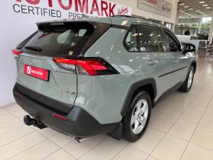 Toyota RAV4 2.0 GX - Image 2