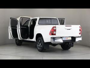 Toyota Hilux 2.8GD-6 double cab Raider auto - Image 10