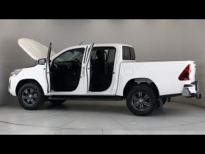 Toyota Hilux 2.8GD-6 double cab Raider auto - Image 11