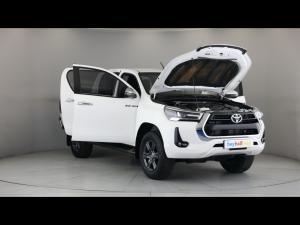 Toyota Hilux 2.8GD-6 double cab Raider auto - Image 14