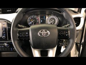 Toyota Hilux 2.8GD-6 double cab Raider auto - Image 26