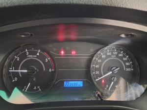 Toyota Hilux 2.4 GD-6 SR 4X4S/C - Image 10
