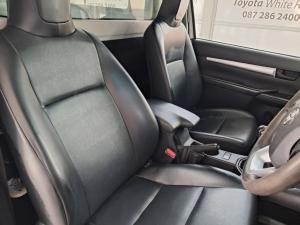 Toyota Hilux 2.4 GD-6 SR 4X4S/C - Image 13