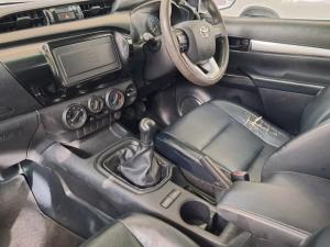 Toyota Hilux 2.4 GD-6 SR 4X4S/C - Image 7